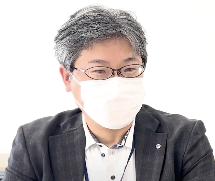   岡田さん  
